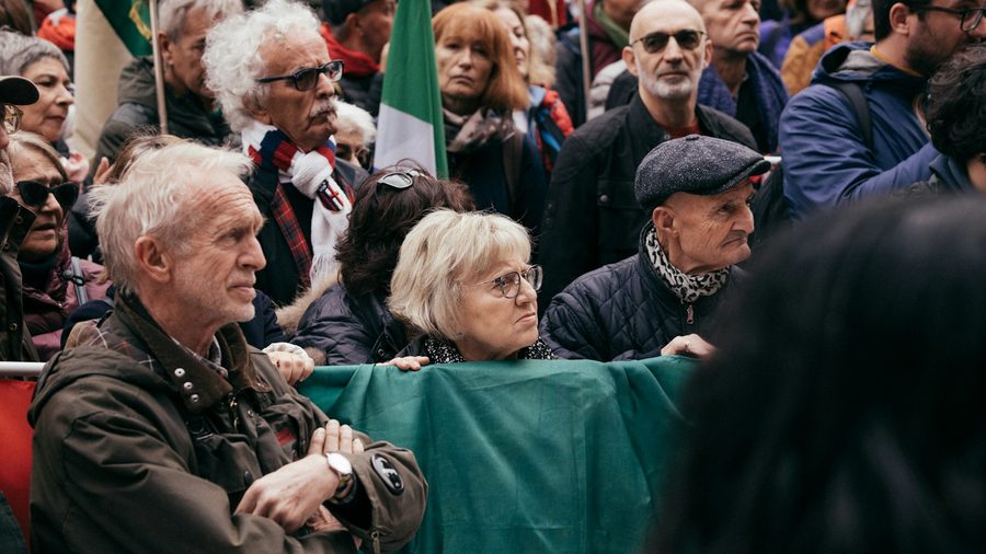 沙巴足球 APP — 营业执照与资质公示示意配图